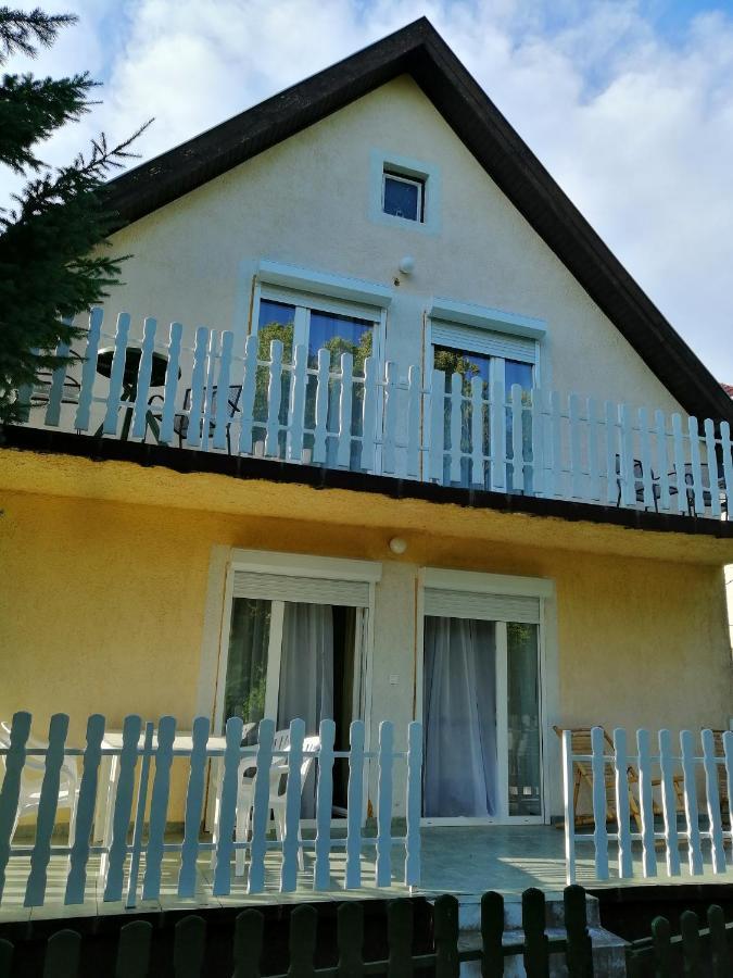 Nyirfa Apartman Vonyarcvashegy Eksteriør billede